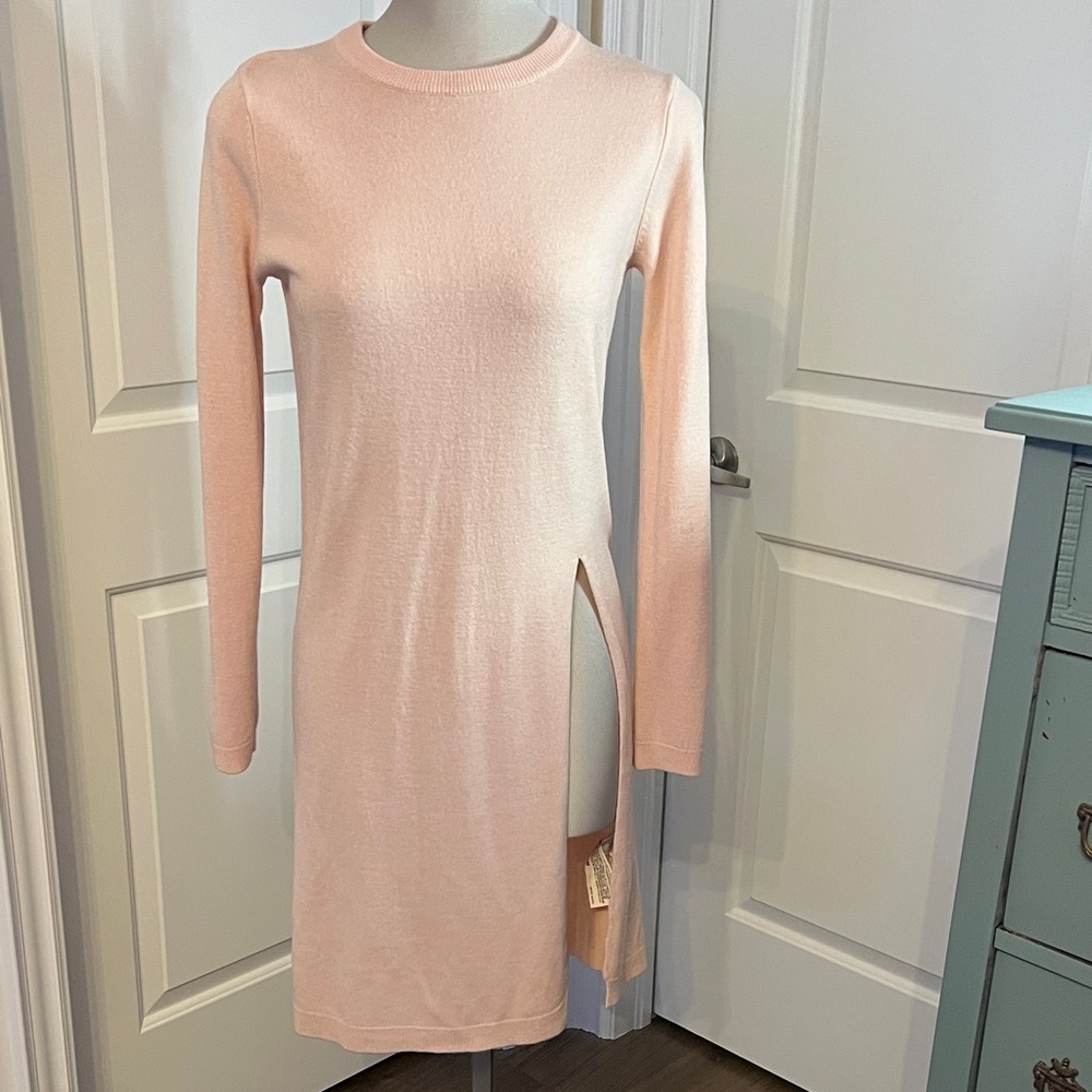 Forever 21 Light Pink Long Sleeve Dress